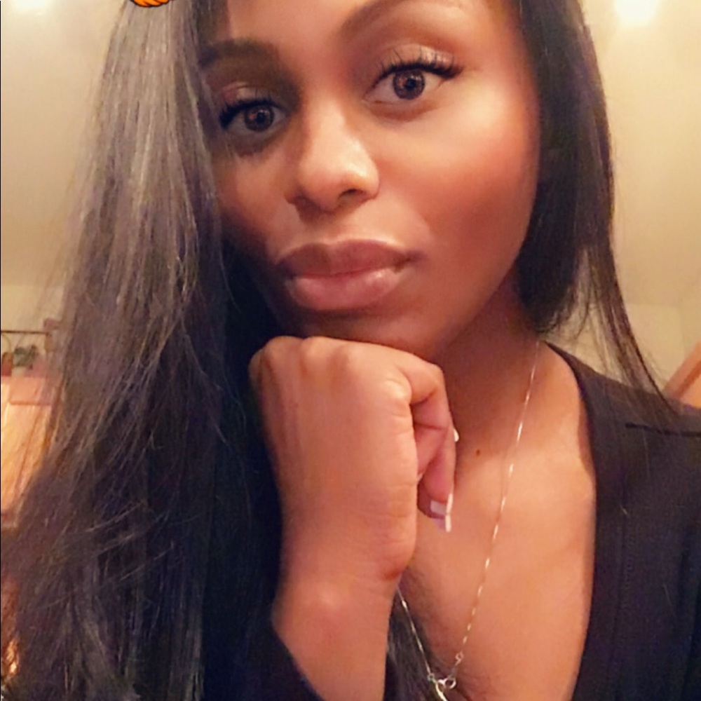 Meet your Posher, Wendy